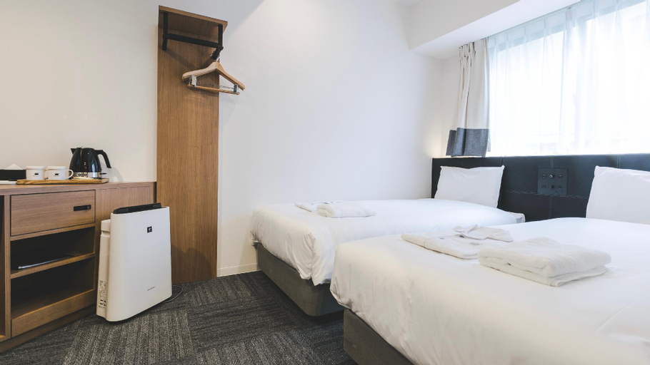 Bedroom 12