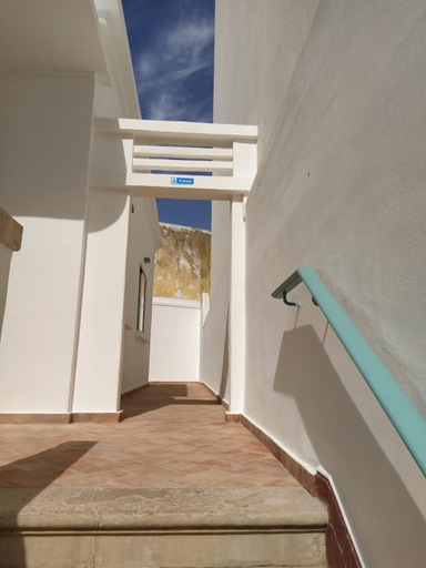 Others 3, Casa Algarbe, Faro