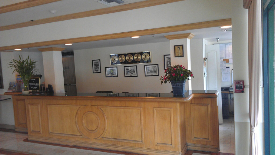 Public Area 3, Chateaubleau Hotel, Miami-Dade