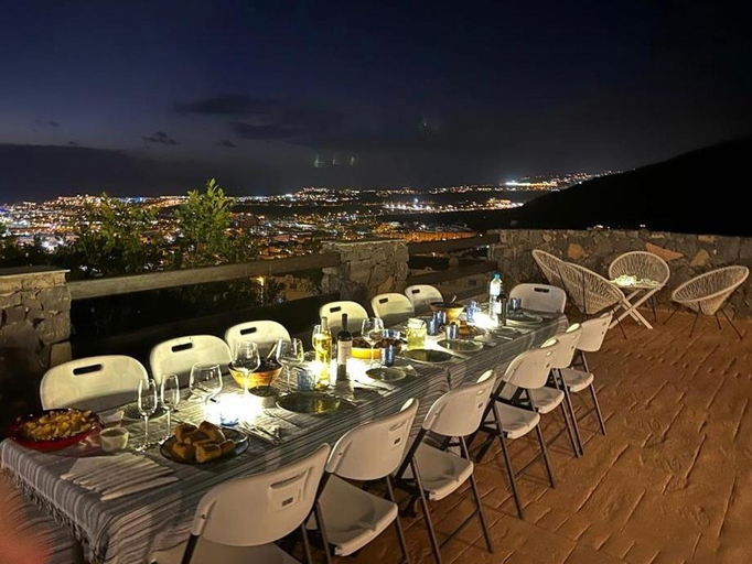 Food & Drinks 4, Villa Marianna con piscina climatizada y barbacoa, Santa Cruz de Tenerife