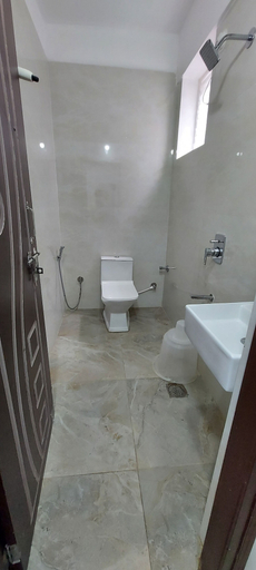 Bathroom 4, Golden Premier Hotel near SR Nagar, Ranga Reddy