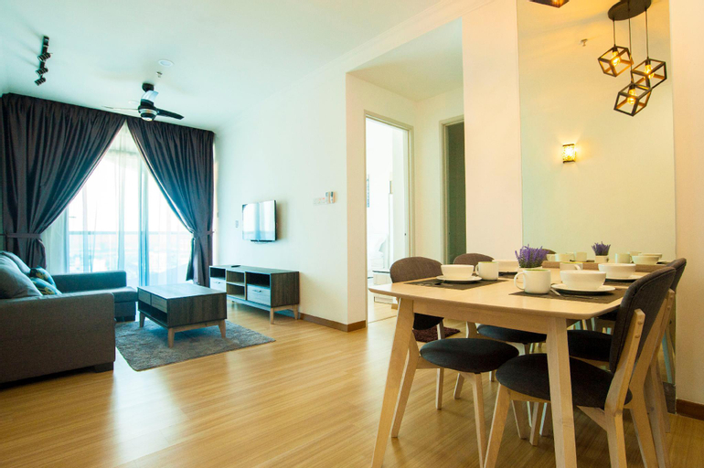 Dining Room 5