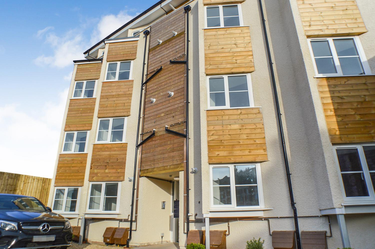Exterior & Views, Anstey Heights Apartments, Bristol