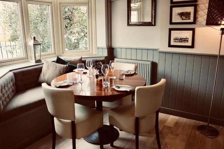 Food & Drinks 4, The Oyster Smack Inn, Essex