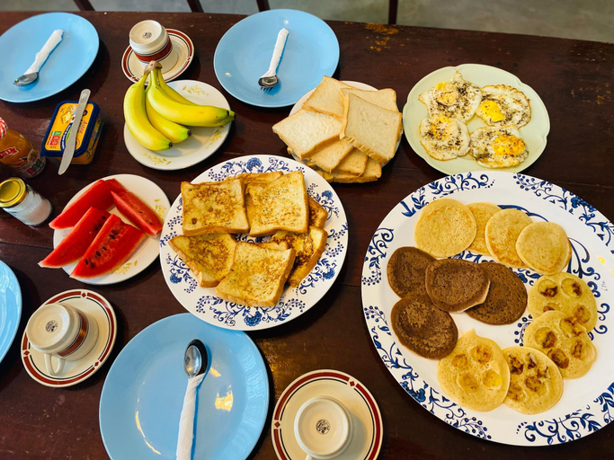 Food & Drinks 5, Happy Valley Residence Unawatuna, Akmeemana