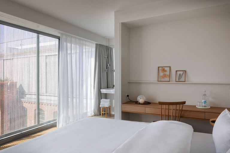 Bedroom 4, Wilmina Hotel, Berlin