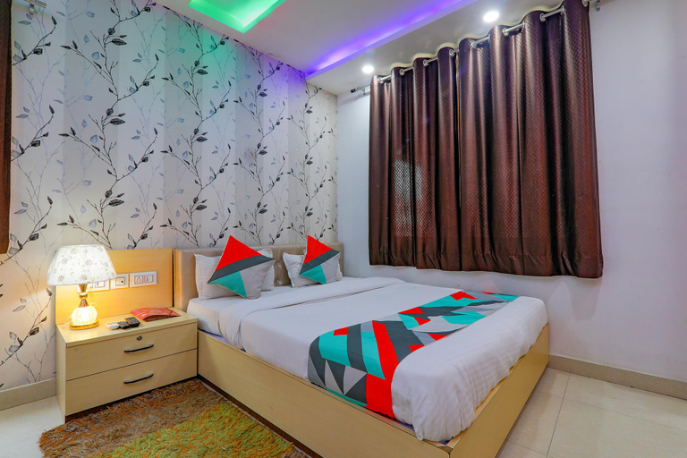 Bedroom 2, Via Moti Mahal - Sarnath museum, Varanasi