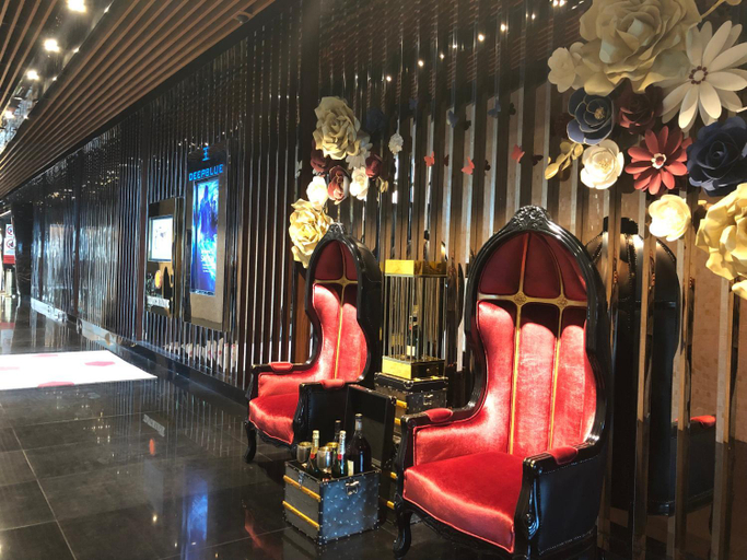 Food & Drinks 5, La Platinum KLCC, Kuala Lumpur