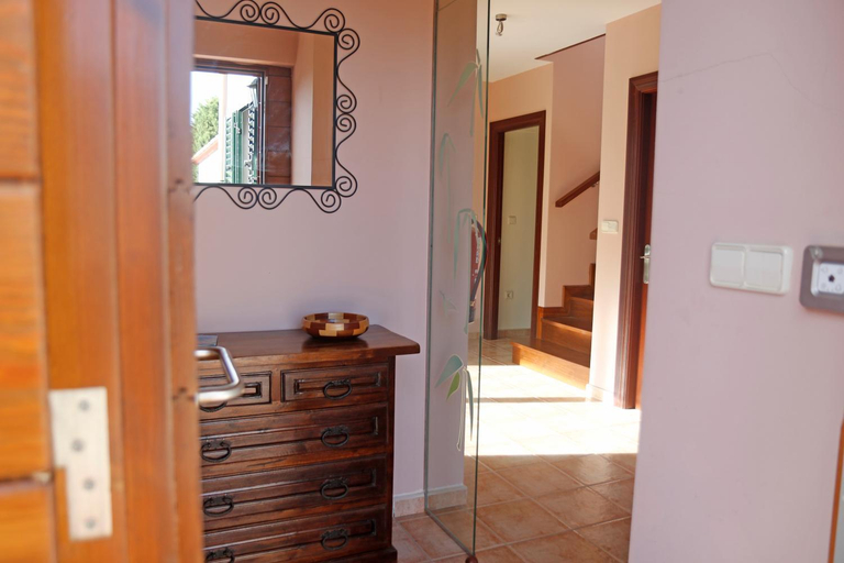 Bathroom 3, La Cepada, Asturias