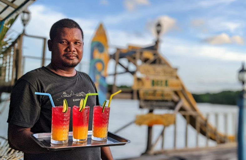 Food & Drinks 3, Yellow Sun Kampot, Kampot