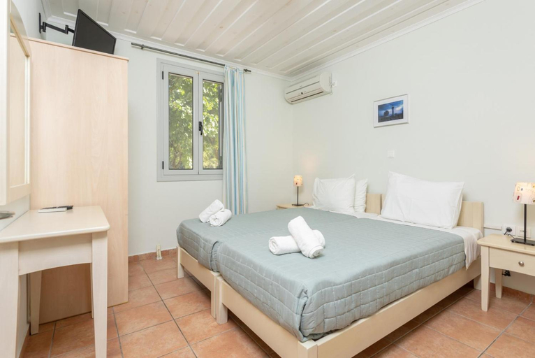 Bedroom 2, Antigoni Beach House, Ionian Islands