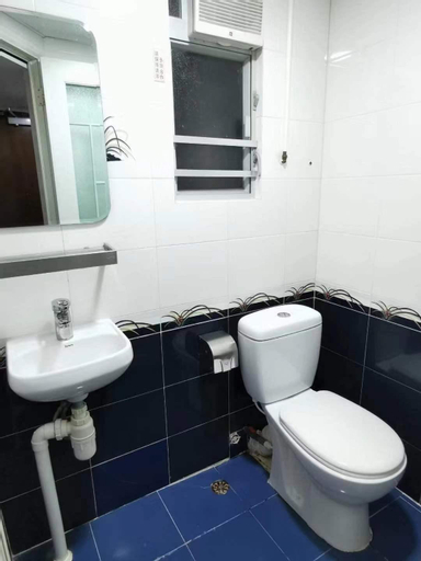 Bathroom 4