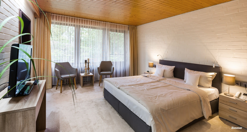 Bedroom 3, Hotel Zur Heidschnucke, Harburg
