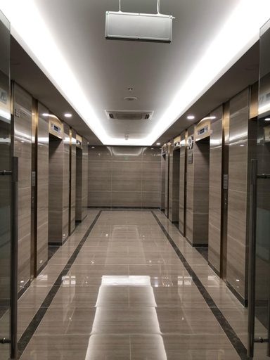 Public Area 2, Netflix free- Luxury Condotel Vinhomes Skylake, Từ Liêm
