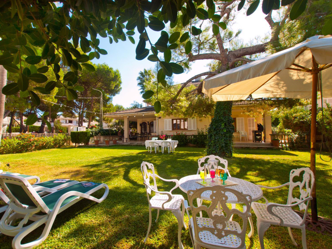 Others 5, Villa Tita, Baleares