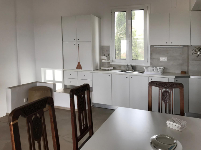 Others 2, Bay View Villas, Peloponnese
