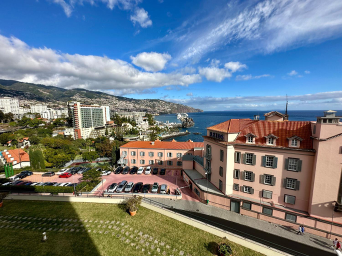 Others 4, Madeira Inn Group, Funchal
