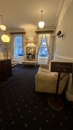 Bedroom 3, Lonsdale London, London