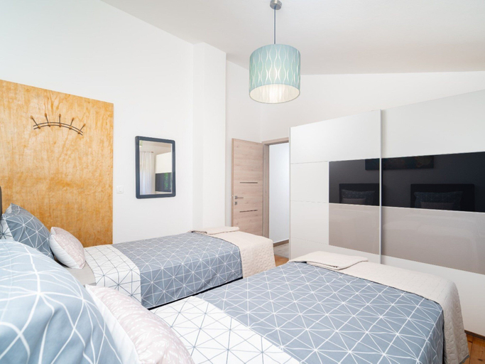 Bedroom 2, Stylish Two Bedroom Apartment in Labin, Labin