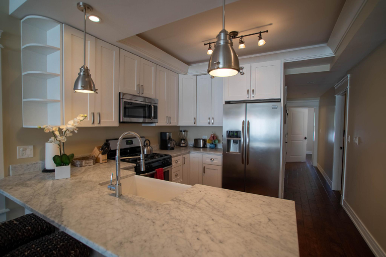 Dining Room 1