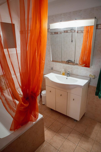Bathroom 2, Sunray luxury apartment Volos, Thessaly