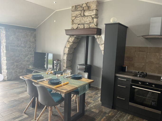 Others 4, Splendid Holiday Home With Panoramic Sea Views Moscenicka Draga, Mošćenička Draga