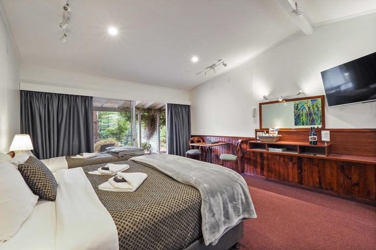 Bedroom 9