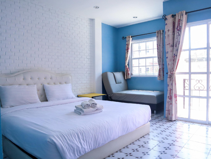 Bedroom 8