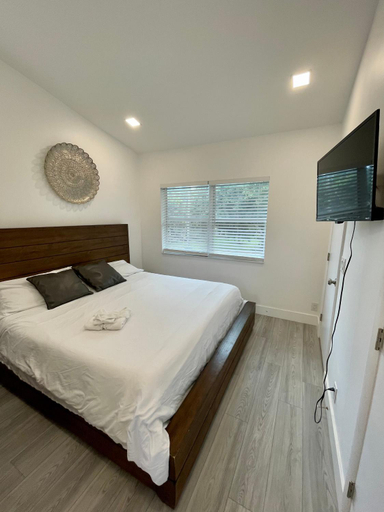 Others 5, Modern Riverview Apartments, Broward