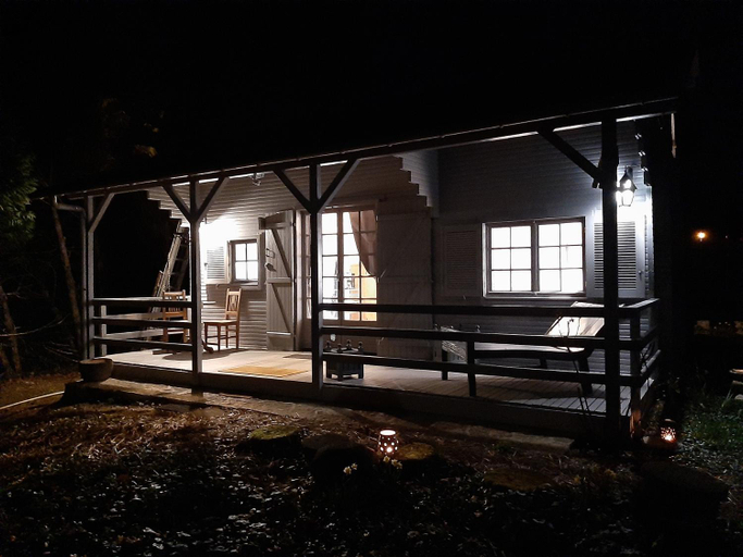 lodge, Yonne