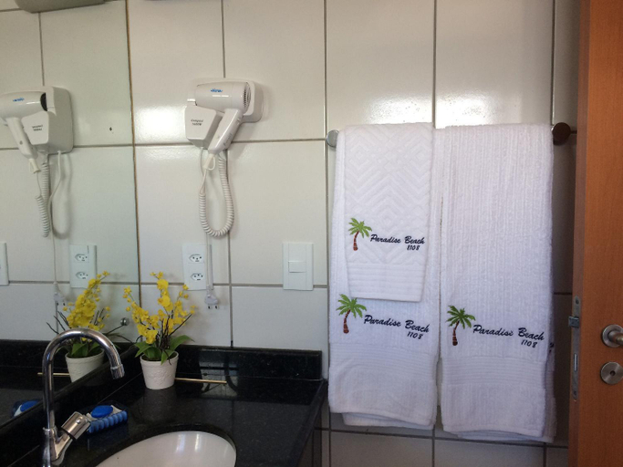 Bathroom, Flat com 2 quartos - Vista Morro do Careca - 250m Mar e Garagem, Natal