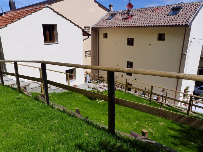 Others 4, Il Castagno, Bologna