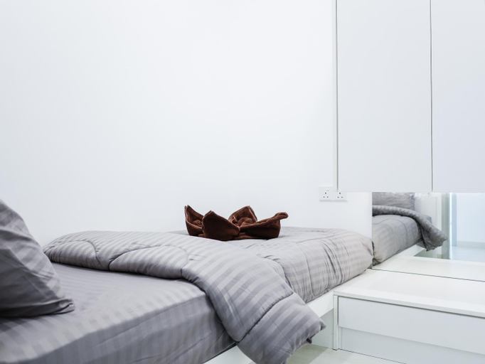 Bedroom 14