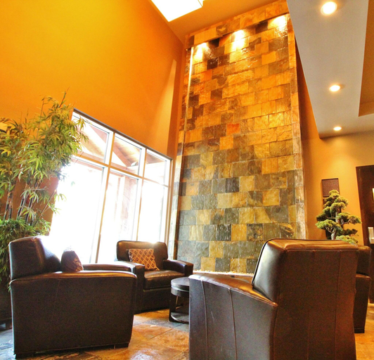 Public Area 5, Silver Creek Lodge, Division No. 15