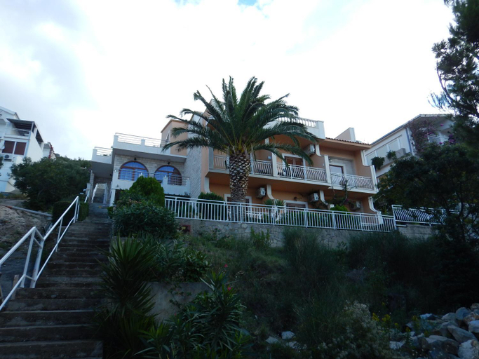 Others 4, Apartments Kapetan Jure, Brela