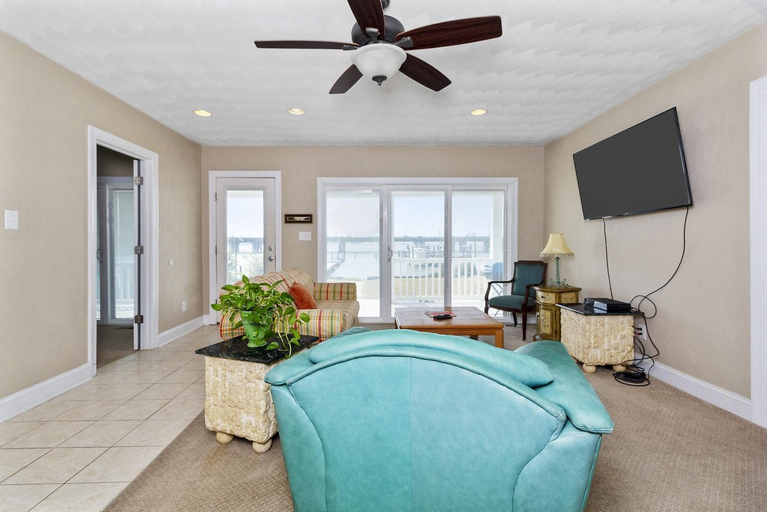 Others 5, Water Front Delight On The Bay Home, Norfolk
