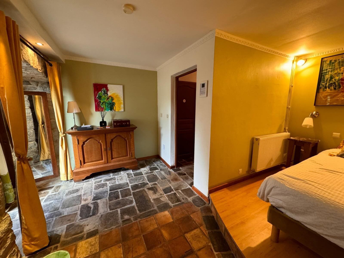 Bedroom 4, Maison des Etoiles, Aveyron