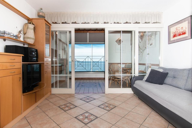 Others 4, Sunny Beach Apartment, Piran