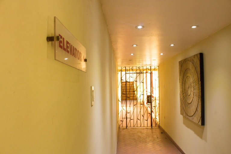 Public Area 3, Altamont Court Hotel