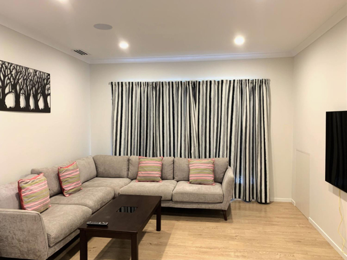 Others 3, Flat Bush Private Ensuite - 2 Nights Special, Manukau