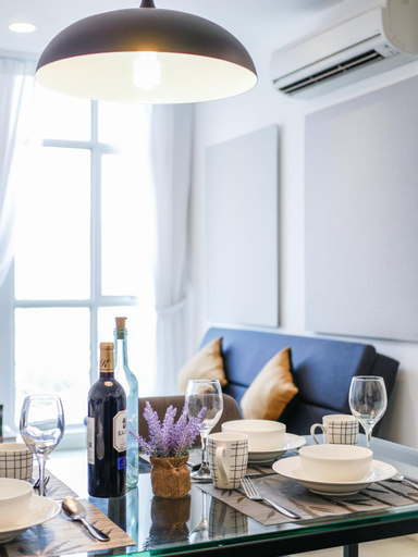 Dining Room 12