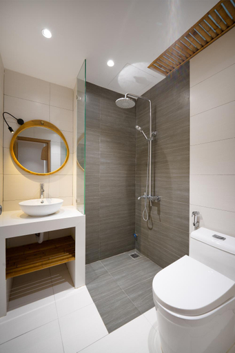 Bathroom 5, Carol Villa Đa Nang Beach 1, Da Nang