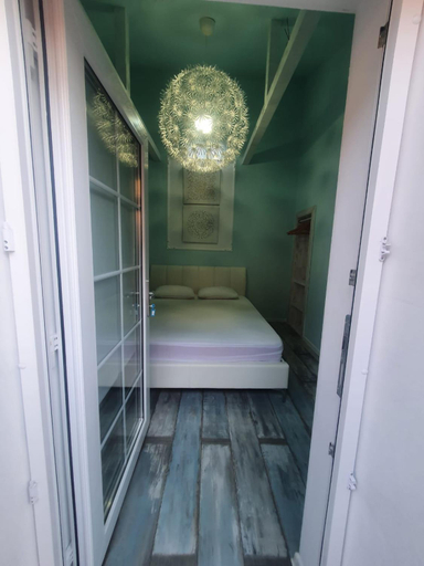 Others 5, Solaria House, Constanta