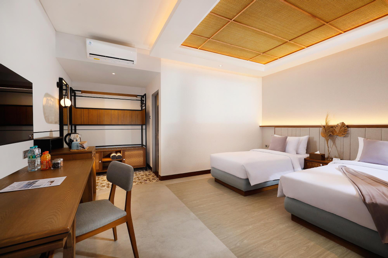Bedroom 13