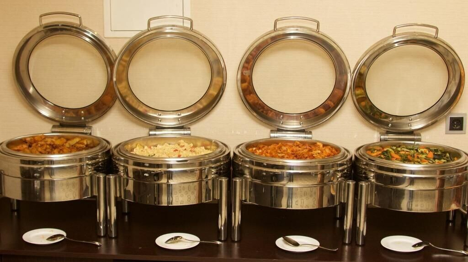 Food & Drinks 5, Holiday Hotel, Addis Abeba