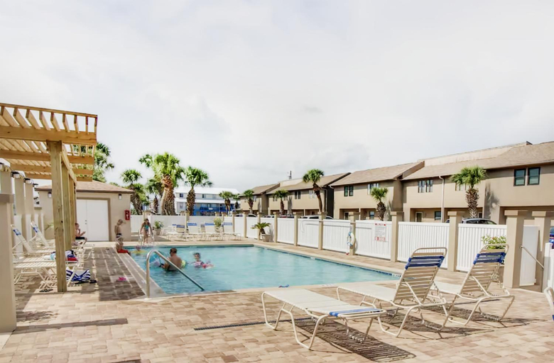 Sport & Beauty, Sugar Beach F-26, Escambia