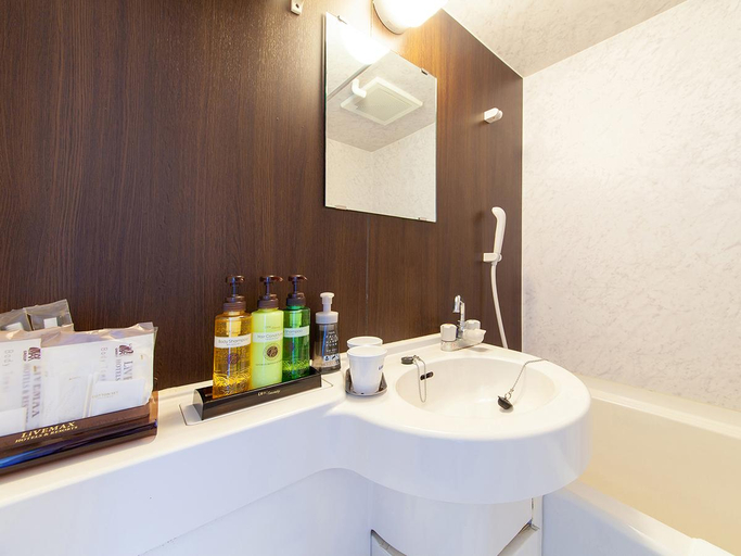 Bathroom 1