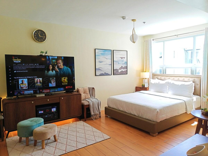Others 5, Cozy Condo + Pool • Karaoke • 65" TV • Samal Ferry, Davao City