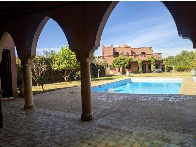 View 2, Elegant Villa in Marrakech with Private Pool, Marrakech
