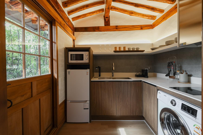 Others 4, Luxury Hanok Stay Onyou, Jongno